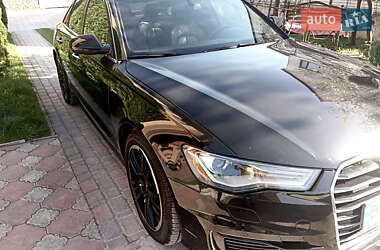 Седан Audi A6 2015 в 