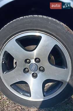 Седан Audi A6 1998 в 