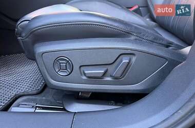 Седан Audi A6 2020 в 