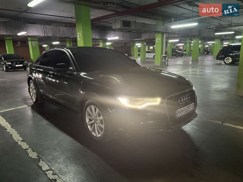 Седан Audi A6 2014 в Львове