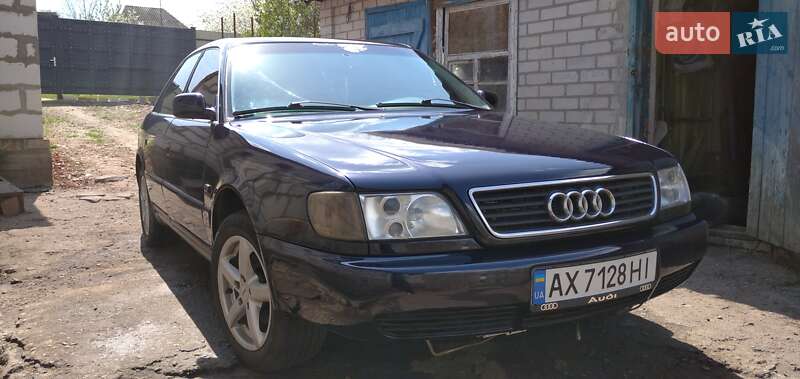 Седан Audi A6 1995 в 