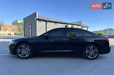 Седан Audi A6 2019 в 