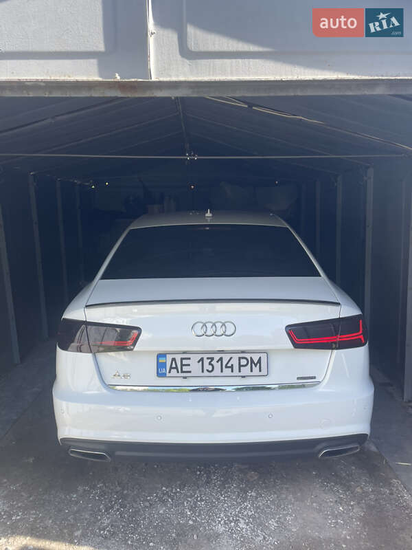 Седан Audi A6 2017 в Дніпрі