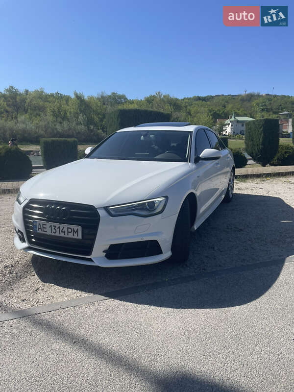 Седан Audi A6 2017 в Дніпрі