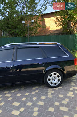 Универсал Audi A6 2004 в 
