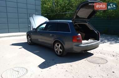 Универсал Audi A6 2004 в 