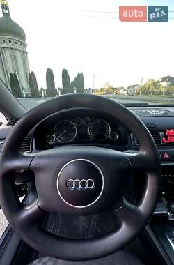 Седан Audi A6 2002 в 