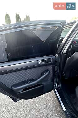 Седан Audi A6 2002 в 