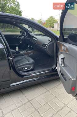 Седан Audi A6 2015 в 