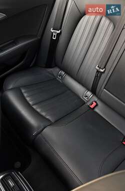 Седан Audi A6 2014 в 