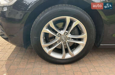 Седан Audi A6 2012 в 