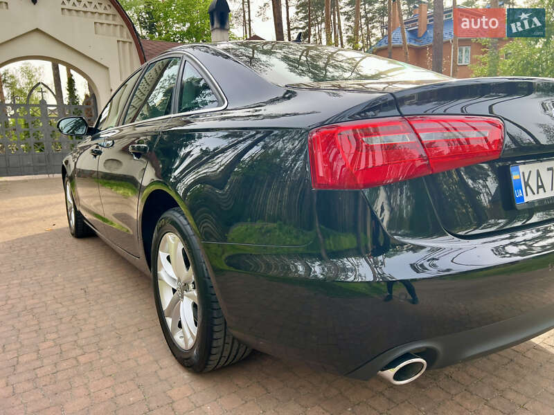 Седан Audi A6 2012 в Киеве