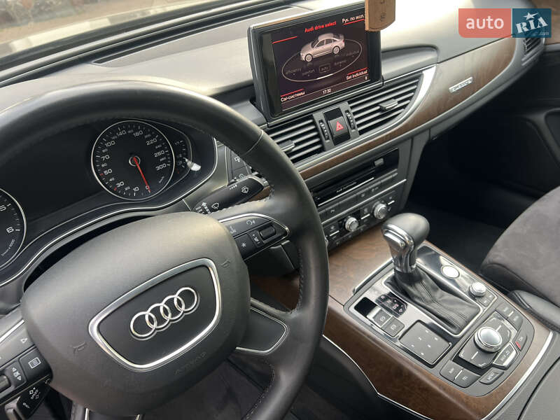 Седан Audi A6 2012 в Киеве