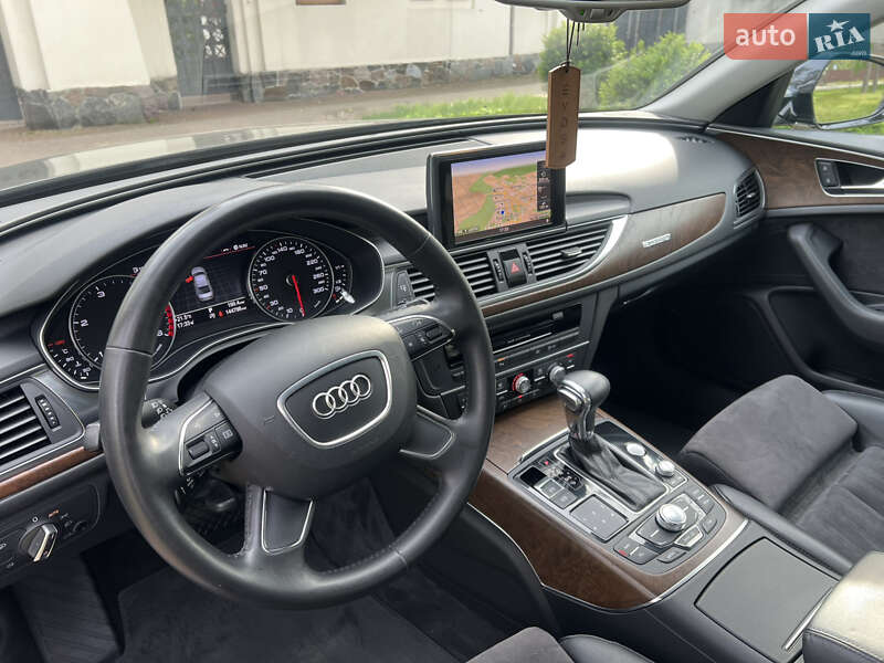 Седан Audi A6 2012 в Киеве