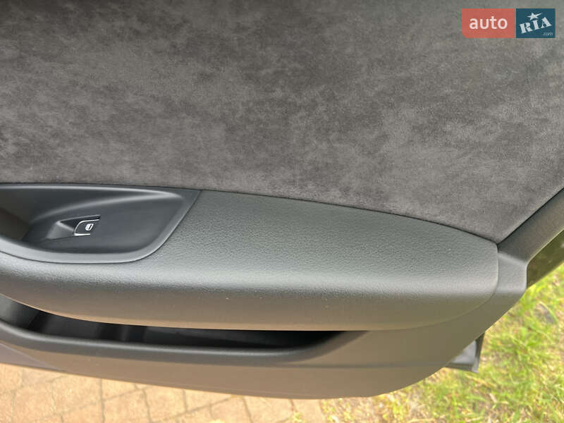 Седан Audi A6 2012 в Киеве