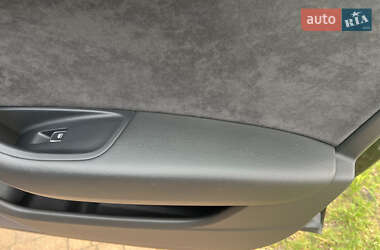 Седан Audi A6 2012 в 