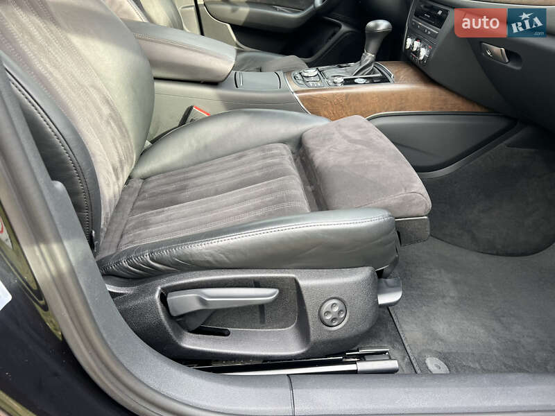 Седан Audi A6 2012 в Киеве