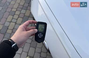 Седан Audi A6 2012 в 