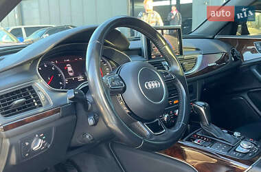 Седан Audi A6 2015 в 