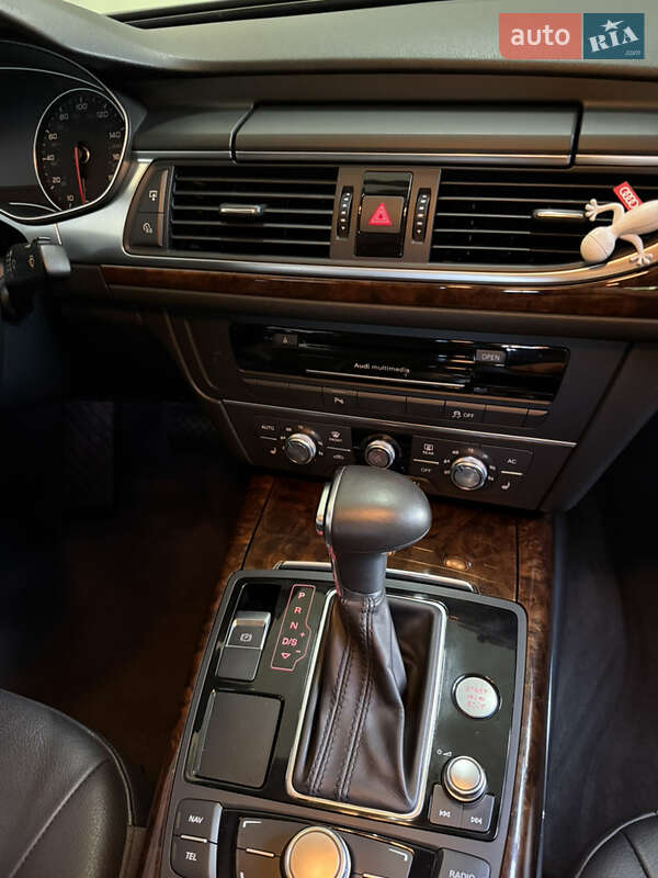Седан Audi A6 2012 в Луцьку