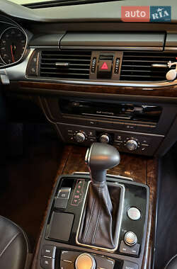 Седан Audi A6 2012 в 