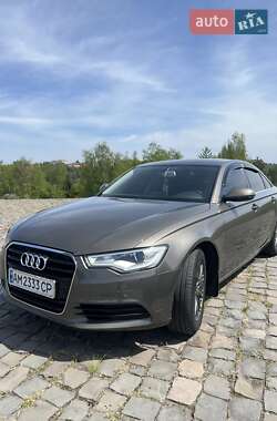 Седан Audi A6 2012 в 
