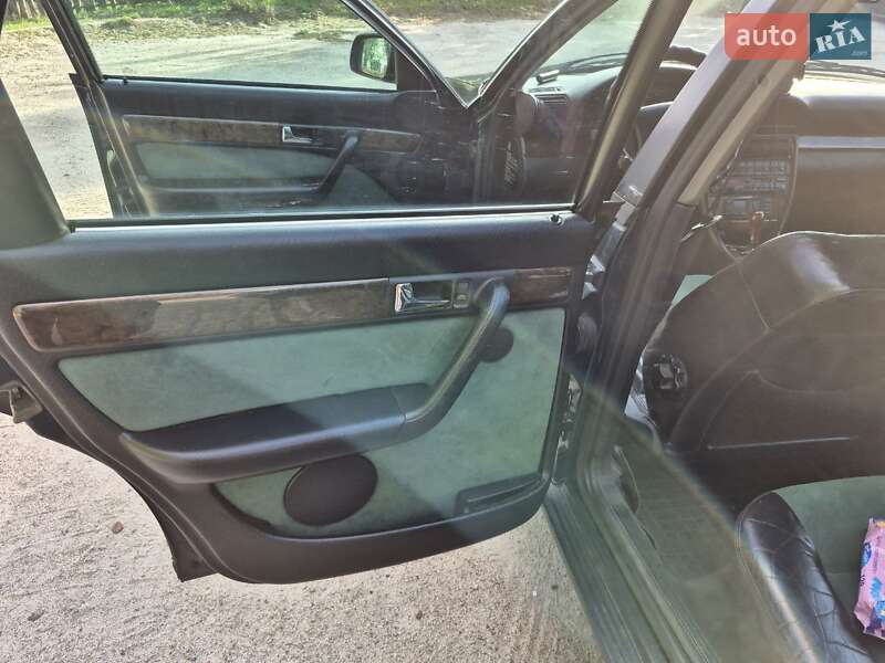 Универсал Audi A6 1997 в Киеве