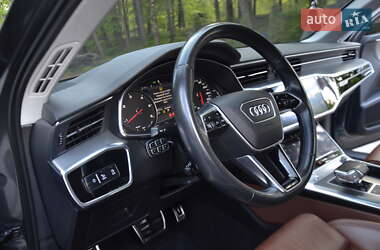 Седан Audi A6 2020 в 
