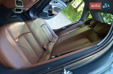 Седан Audi A6 2020 в 