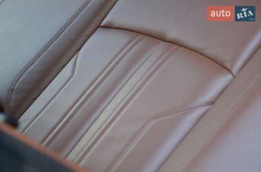 Седан Audi A6 2020 в 
