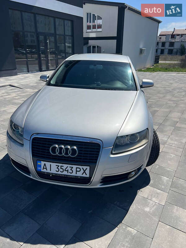 Седан Audi A6 2004 в 
