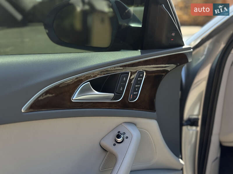 Седан Audi A6 2013 в Мукачево
