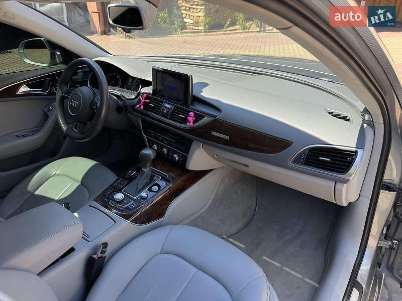 Седан Audi A6 2013 в Мукачево
