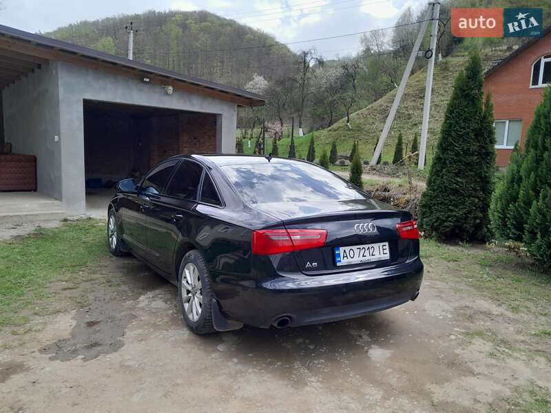 Седан Audi A6 2012 в Хусті