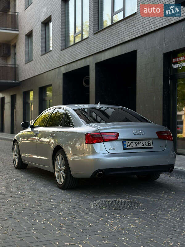 Седан Audi A6 2011 в Ужгороде