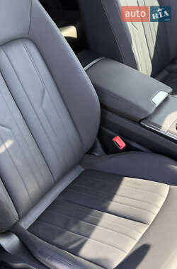 Универсал Audi A6 2019 в 