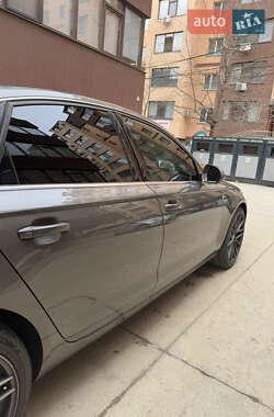 Седан Audi A6 2012 в 