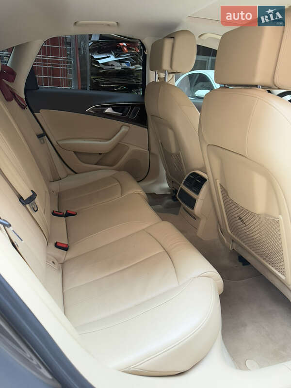 Седан Audi A6 2012 в Измаиле