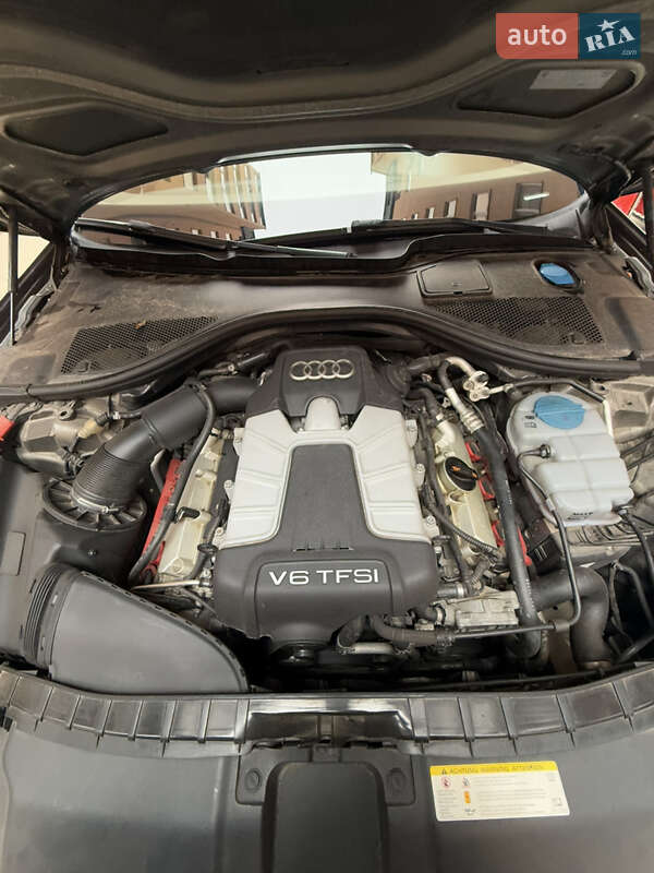 Седан Audi A6 2012 в Измаиле