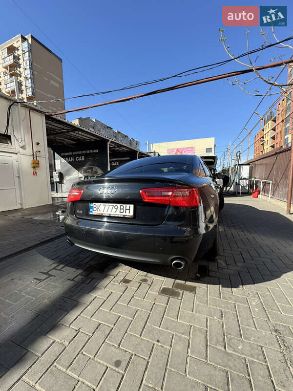 Седан Audi A6 2013 в Одессе