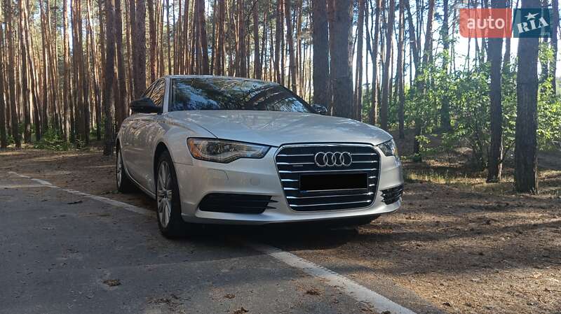 Седан Audi A6 2014 в 