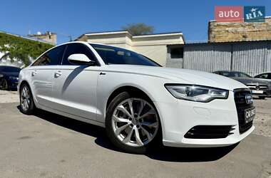 Седан Audi A6 2012 в 