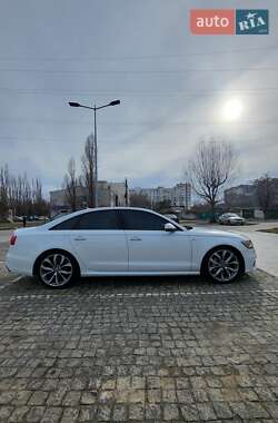 Седан Audi A6 2013 в 