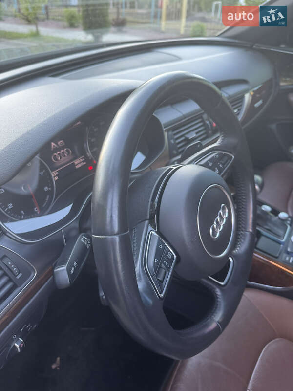 Седан Audi A6 2014 в 
