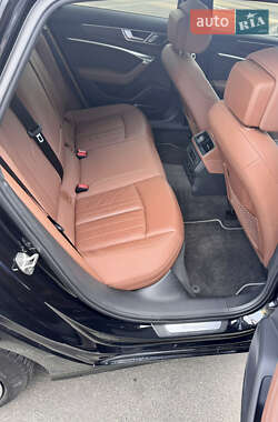 Седан Audi A6 2019 в 