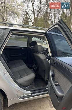Универсал Audi A6 2004 в 