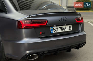 Седан Audi A6 2015 в 