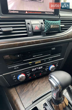 Седан Audi A6 2012 в 