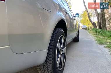 Универсал Audi A6 2000 в 
