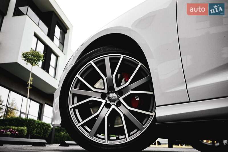 Седан Audi A6 2018 в Ужгороде